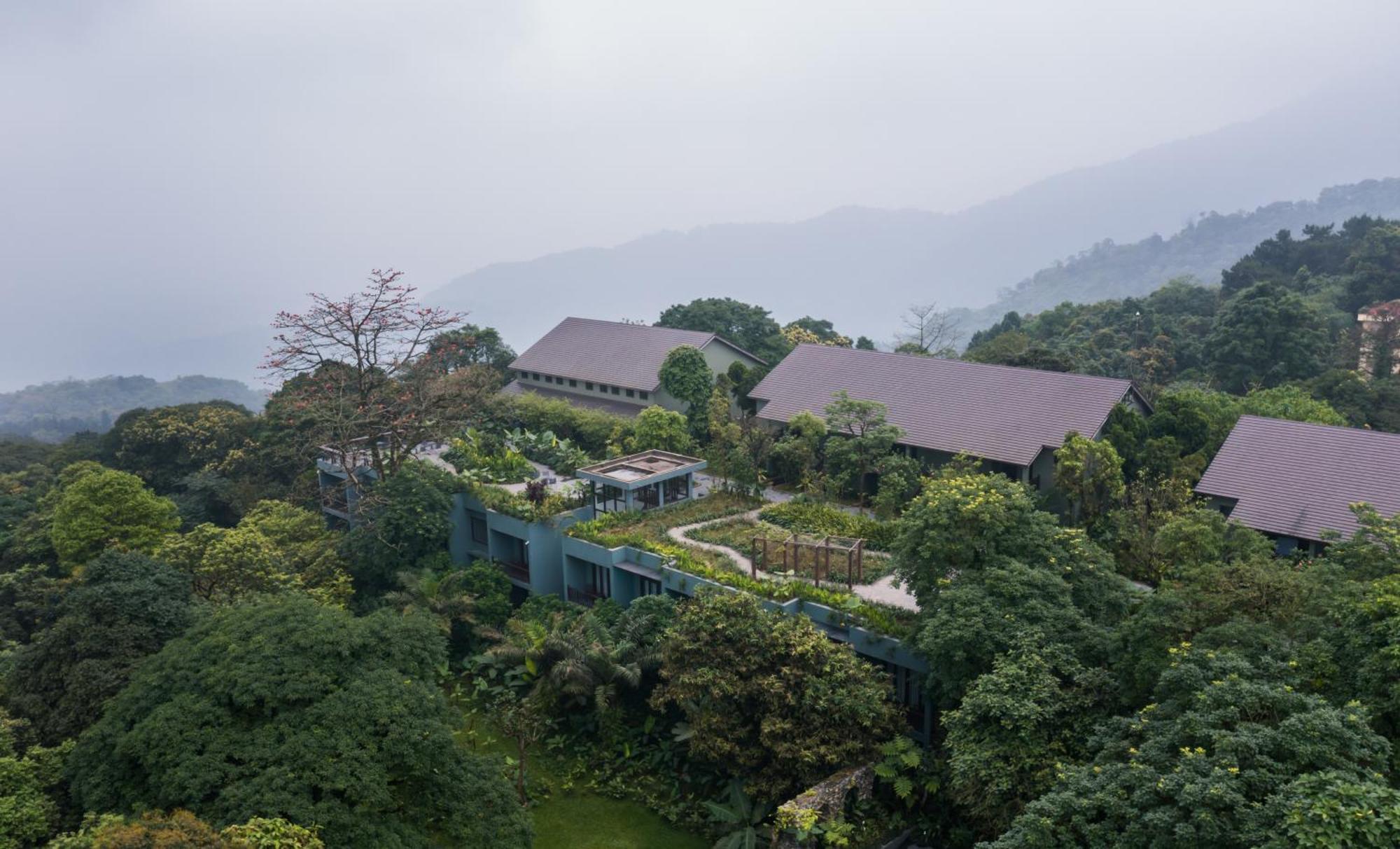 Amour Resort Bavi Hanoi Exterior photo